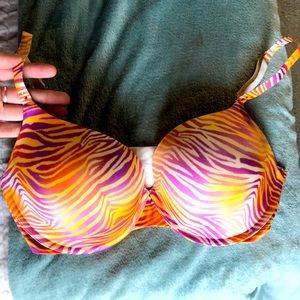 Victoria’s Secret BioFit Demi Uplift 36DD